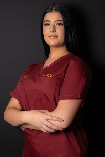Janellie - Aesthetician and Laser Technician in Clinic Champs-Elysées Dubai